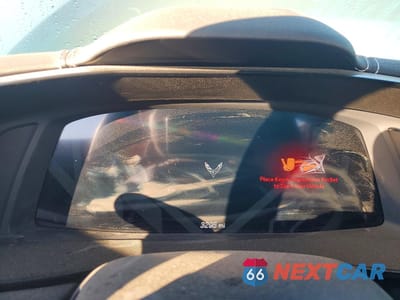 Zdjęcie 9 z 12 samochodu: 2025 CHEVROLET CORVETTE STINGRAY 1LT VIN:1G1YA2D43S5101900 - miniatura