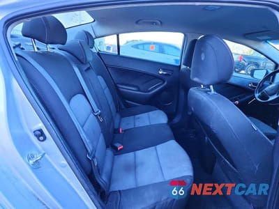 Zdjęcie 10 z 12 samochodu: 2015 KIA FORTE EX VIN:KNAFX4A89F5333243 - miniatura