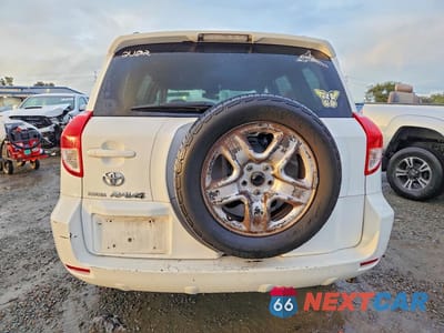 Zdjęcie 6 z 13 samochodu: 2006 TOYOTA RAV4 VIN:JTMZK33V265002838 - miniatura