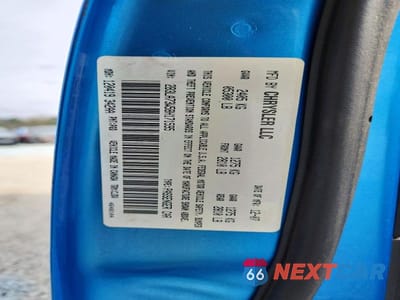 Zdjęcie 12 z 12 samochodu: 2008 DODGE CHARGER SRT-8 VIN:2B3LA73W58H171595 - miniatura