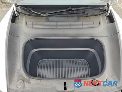 Zdjęcie 11 z 13 samochodu: 2026 TESLA MODEL Y VIN:7SAYGDEEXTA399080 - miniatura