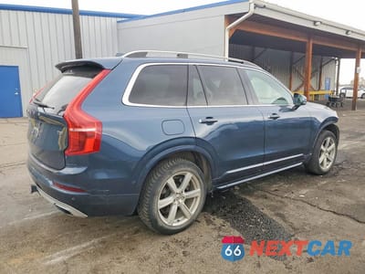 Trzecie zdjęcie samochodu z tyłu: 2018 VOLVO XC90 T8 VIN:YV4BR0PK2J1385124 - miniatura