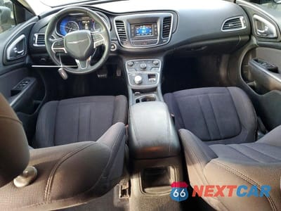 Zdjęcie 8 z 12 samochodu: 2015 CHRYSLER 200 LIMITED VIN:1C3CCCAB0FN631711 - miniatura