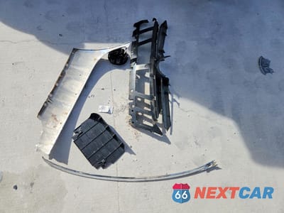 Zdjęcie 12 z 14 samochodu: 2010 VOLKSWAGEN EOS LUX VIN:WVWFA7AH0AV022556 - miniatura