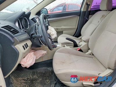 Zdjęcie 7 z 12 samochodu: 2014 MITSUBISHI LANCER ES/ES SPORT VIN:JA32U2FU5EU023582 - miniatura