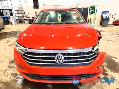 Piąte zdjęcie samochodu w środku: 2019 VOLKSWAGEN JETTA S VIN:3VWC57BU2KM152284 - miniatura