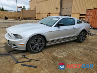 2014 FORD MUSTANG 1ZVBP8AM3E5258864 - główne zdjęcie licytacji z USA - miniatura