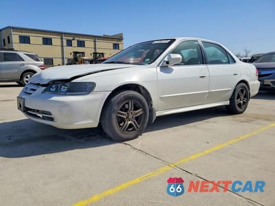 2002 HONDA ACCORD EX 1HGCG165X2A052199 - główne zdjęcie licytacji z USA - miniatura