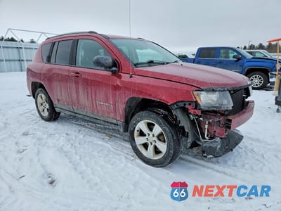 Czwarte zdjęcie samochodu z boku: 2016 JEEP COMPASS VIN:1C4NJDBB0GD662589 - miniatura