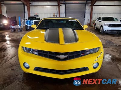 Piąte zdjęcie samochodu w środku: 2012 CHEVROLET CAMARO LT VIN:2G1FB3D36C9109351 - miniatura