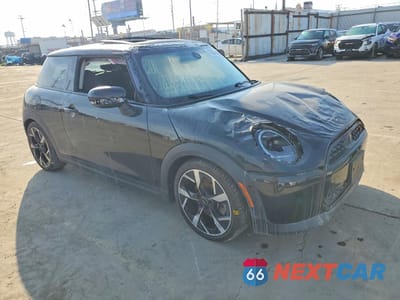 Czwarte zdjęcie samochodu z boku: 2025 MINI COOPER S VIN:WMW23GD06S2W35165 - miniatura