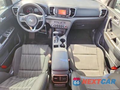 Zdjęcie 8 z 12 samochodu: 2017 KIA SPORTAGE LX VIN:KNDPM3AC4H7134705 - miniatura
