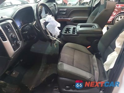 Zdjęcie 7 z 12 samochodu: 2019 GMC SIERRA LIMITED K1500 SLE VIN:2GTV2MEC1K1196158 - miniatura