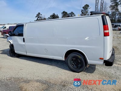 Drugie zdjęcie samochodu z przodu: 2008 GMC SAVANA 3500 DELIVERY VAN VIN:1GTHG39C681102275 - miniatura