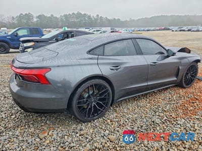 Trzecie zdjęcie samochodu z tyłu: 2024 AUDI E-TRON GT PRESTIGE VIN:WAUEJBFW9R7000185 - miniatura