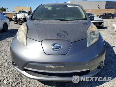 Piąte zdjęcie samochodu w środku: 2016 NISSAN LEAF S VIN:1N4AZ0CP5GC302479 - miniatura