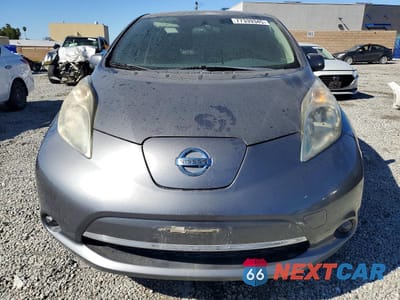 Piąte zdjęcie samochodu w środku: 2016 NISSAN LEAF S VIN:1N4AZ0CP5GC302479 - miniatura
