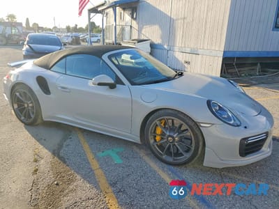 Czwarte zdjęcie samochodu z boku: 2018 PORSCHE 911 TURBO VIN:WP0CD2A93JS162091 - miniatura