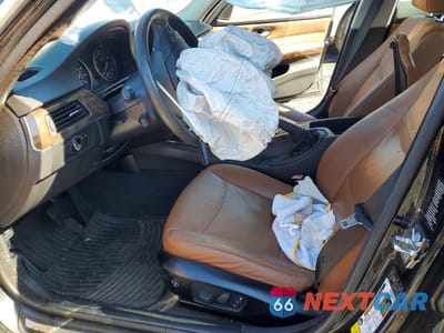 Zdjęcie 7 z 12 samochodu: 2009 BMW 335 I VIN:WBAPM77559NL87820 - miniatura