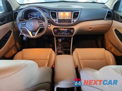 Zdjęcie 8 z 13 samochodu: 2017 HYUNDAI TUCSON SE PLUS VIN:KM8J3CA49HU464547 - miniatura