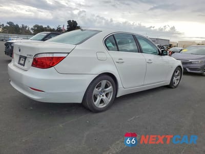 Trzecie zdjęcie samochodu z tyłu: 2008 BMW 535 I VIN:WBANW13528CZ85247 - miniatura