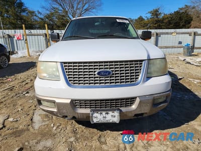 Piąte zdjęcie samochodu w środku: 2004 FORD EXPEDITION EDDIE BAUER VIN:1FMFU18L14LB57197 - miniatura