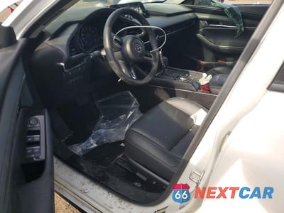 Zdjęcie 8 z 11 samochodu: 2022 MAZDA 3 PREFERRED VIN:3MZBPACL6NM314267 - miniatura