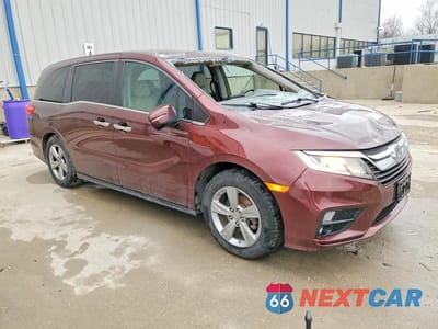 Czwarte zdjęcie samochodu z boku: 2018 HONDA ODYSSEY EXL VIN:5FNRL6H79JB006188 - miniatura