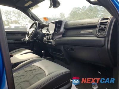 Piąte zdjęcie samochodu w środku: 2022 RAM 2500 POWERWAGON VIN:3C6TR5EJ2NG281424 - miniatura