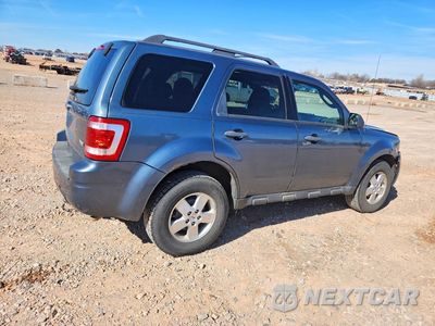 Trzecie zdjęcie samochodu z tyłu: 2011 FORD ESCAPE XLT VIN:1FMCU0DG4BKB95998 - miniatura