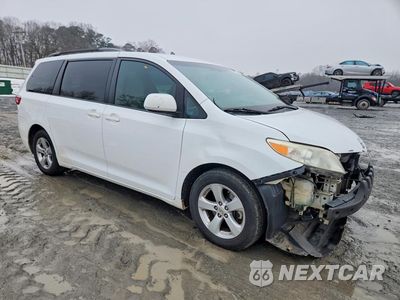 Czwarte zdjęcie samochodu z boku: 2015 TOYOTA SIENNA LE VIN:5TDKK3DC3FS616399 - miniatura
