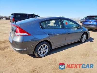 Trzecie zdjęcie samochodu z tyłu: 2010 HONDA INSIGHT EX VIN:JHMZE2H70AS020548 - miniatura