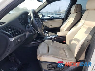 Zdjęcie 11 z 13 samochodu: 2013 BMW X5 XDRIVE35I VIN:5UXZV4C55D0E08492 - miniatura