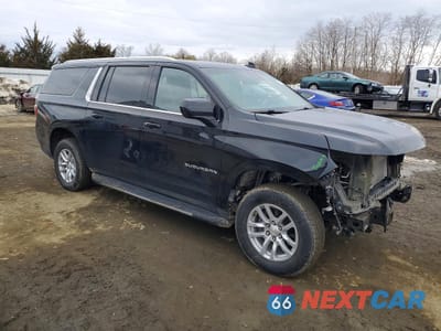Czwarte zdjęcie samochodu z boku: 2023 CHEVROLET SUBURBAN C1500 LT VIN:1GNSCCKD8PR258894 - miniatura