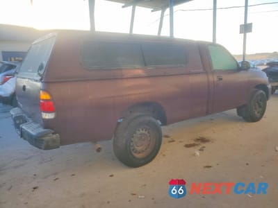 Trzecie zdjęcie samochodu z tyłu: 2003 TOYOTA TUNDRA BASE VIN:5TBJN32163S403598 - miniatura