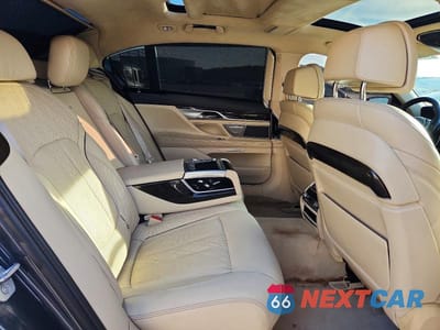 Zdjęcie 10 z 12 samochodu: 2016 BMW 750 I VIN:WBA7F0C51GGL99651 - miniatura