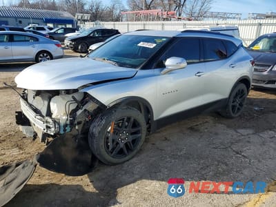 2021 CHEVROLET BLAZER 2LT 3GNKBCRS1MS533439 - główne zdjęcie licytacji z USA - miniatura