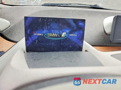 Zdjęcie 9 z 12 samochodu: 2017 BMW I3 REX VIN:WBY1Z8C37HV891934 - miniatura