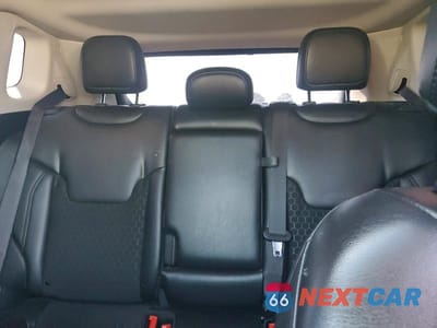 Zdjęcie 10 z 13 samochodu: 2021 JEEP COMPASS LATITUDE VIN:3C4NJDBBXMT599569 - miniatura