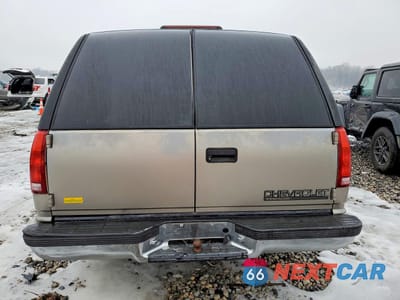 Zdjęcie 6 z 14 samochodu: 1998 CHEVROLET TAHOE C1500 VIN:1GNEC13R4WJ375753 - miniatura