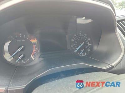 Zdjęcie 9 z 12 samochodu: 2017 FORD EDGE SEL VIN:2FMPK4J98HBB14301 - miniatura
