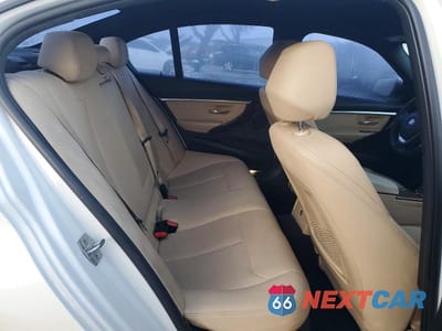 Zdjęcie 10 z 12 samochodu: 2018 BMW 330 I VIN:WBA8B9G51JNU96169 - miniatura