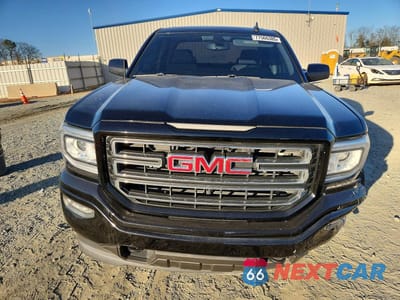 Piąte zdjęcie samochodu w środku: 2017 GMC SIERRA K1500 VIN:1GTV2LEC8HZ219705 - miniatura