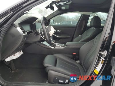 Zdjęcie 7 z 12 samochodu: 2021 BMW 330XI VIN:3MW5R7J09M8C02590 - miniatura