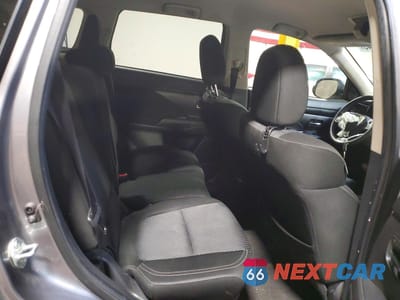 Zdjęcie 11 z 15 samochodu: 2019 MITSUBISHI OUTLANDER SE VIN:JA4AZ3A34KZ051563 - miniatura