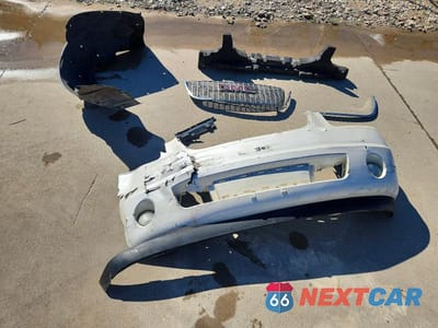 Zdjęcie 13 z 14 samochodu: 2013 GMC YUKON XL C1500 SLT VIN:1GKS1KE00DR370042 - miniatura