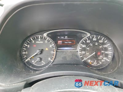 Zdjęcie 9 z 13 samochodu: 2017 NISSAN PATHFINDER PLATINUM VIN:5N1DR2MM7HC696555 - miniatura