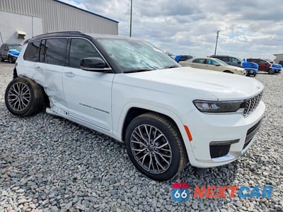 Czwarte zdjęcie samochodu z boku: 2024 JEEP GRAND CHEROKEE L SUMMIT VIN:1C4RJKEG9R8626179 - miniatura
