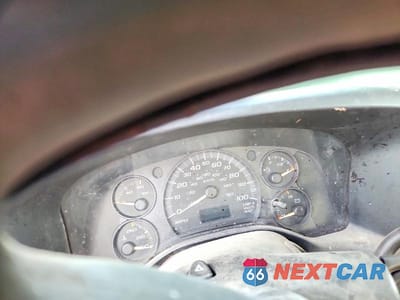 Zdjęcie 9 z 11 samochodu: 2006 CHEV EXPRESS G2500 VIN:1GCGG25VX61231842 - miniatura