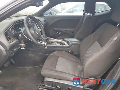 Zdjęcie 7 z 11 samochodu: 2021 DODGE CHALLENGER SXT VIN:2C3CDZAG7MH641587 - miniatura